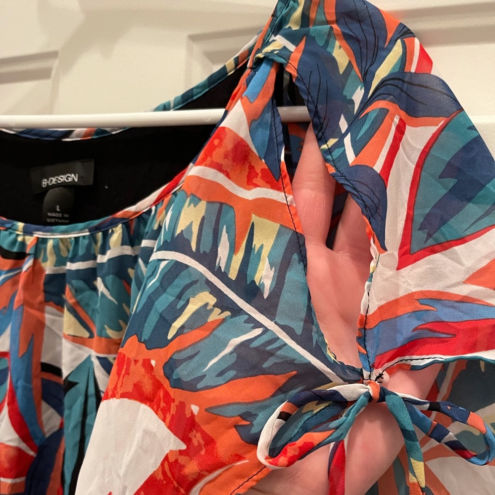 B Design Sheer Tropical Poncho Women’s L Blouse
